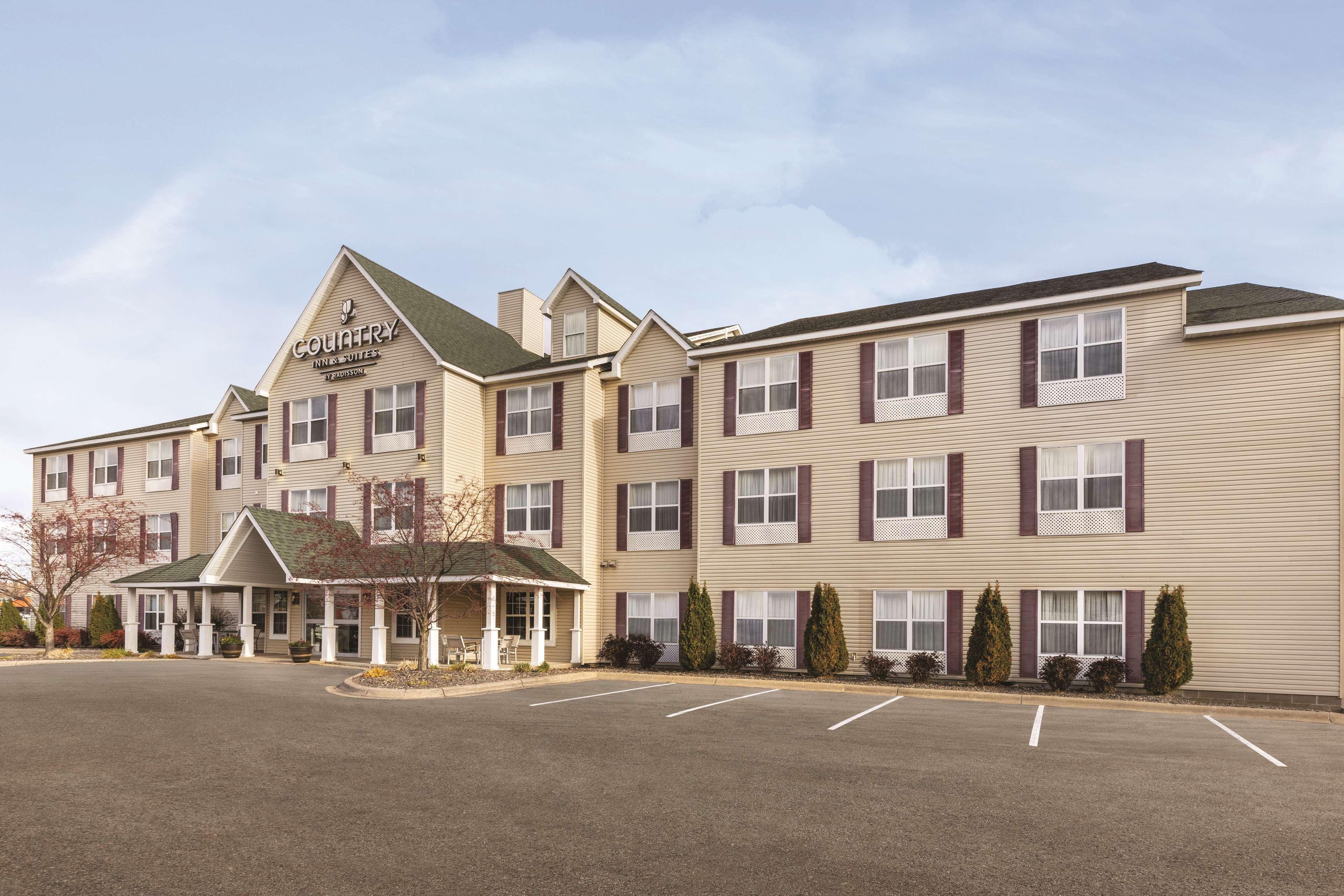 Country Inn & Suites By Radisson, Forest Lake, Mn Exterior photo